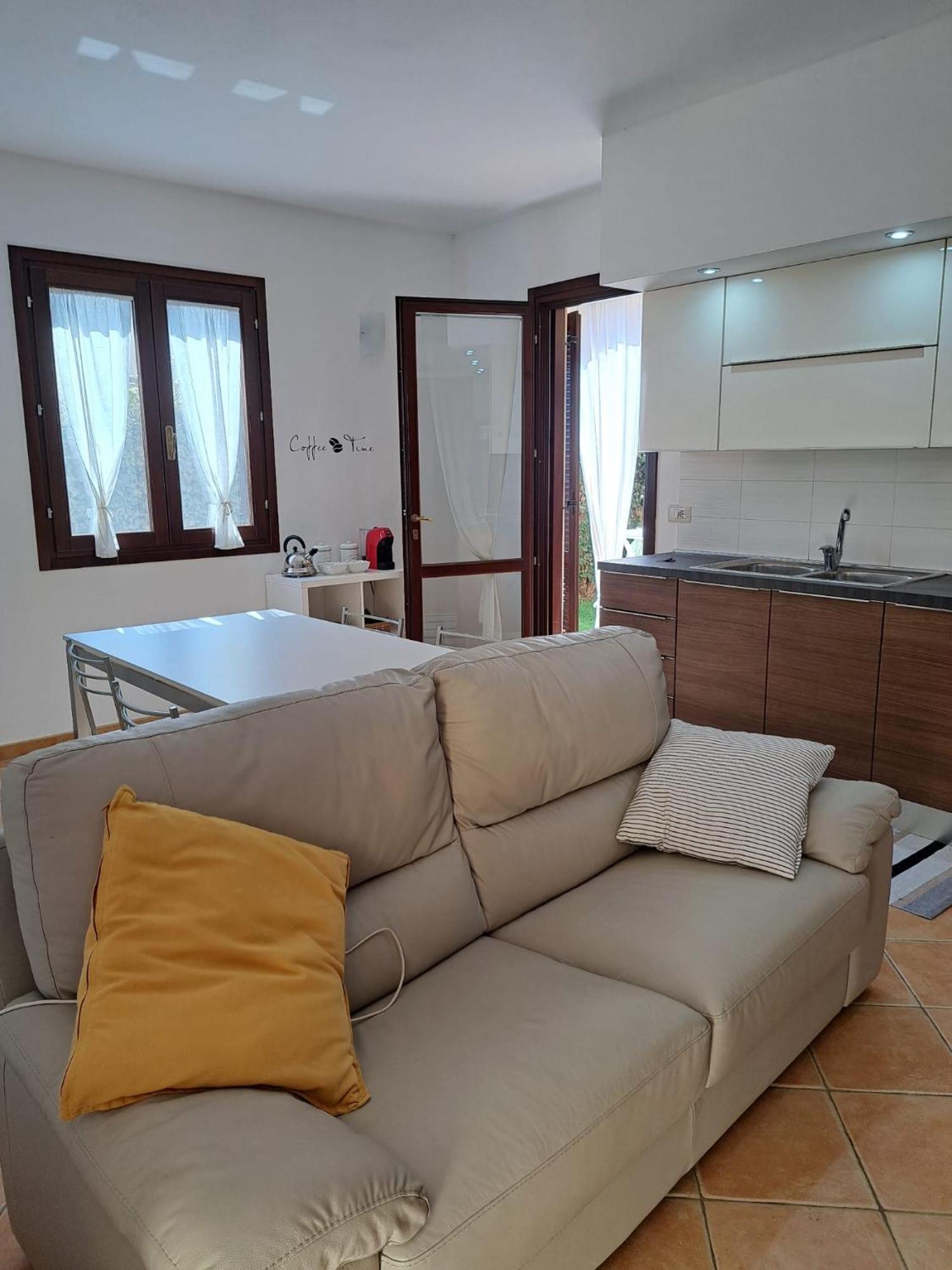 Casa Alessandra Àrbatax Екстериор снимка