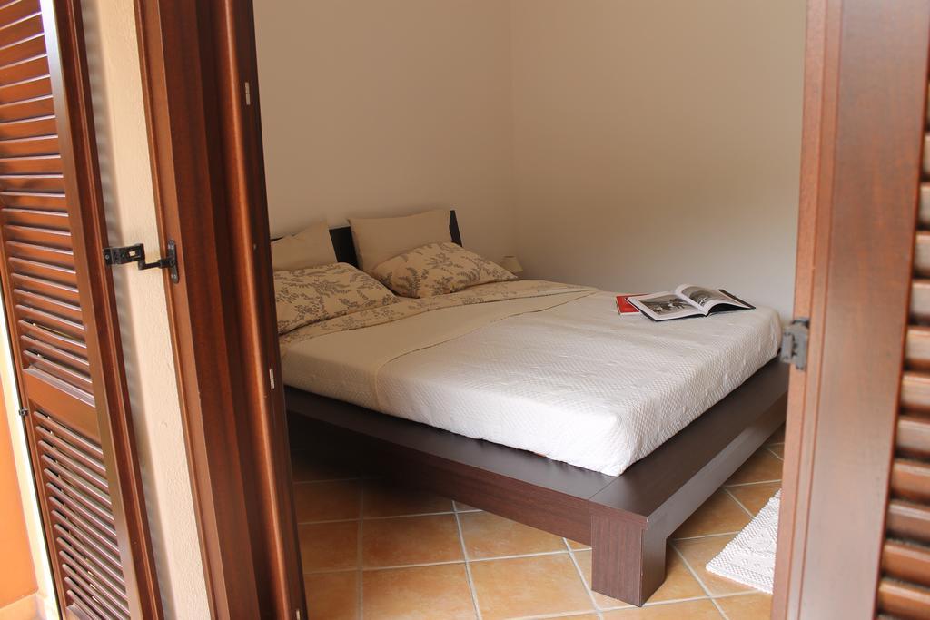 Casa Alessandra Àrbatax Екстериор снимка